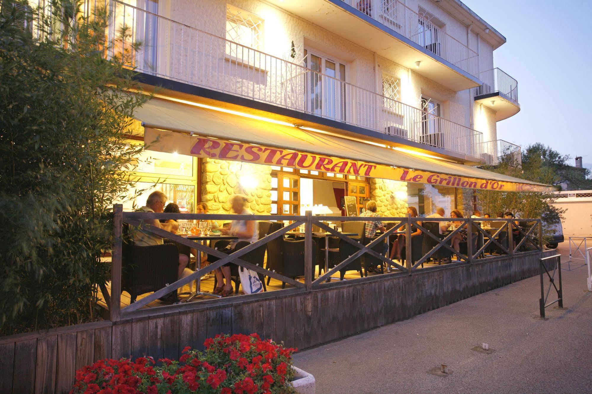Hotel The Originals Perpignan Sud Le Grillon D'Or Le Boulou Extérieur photo