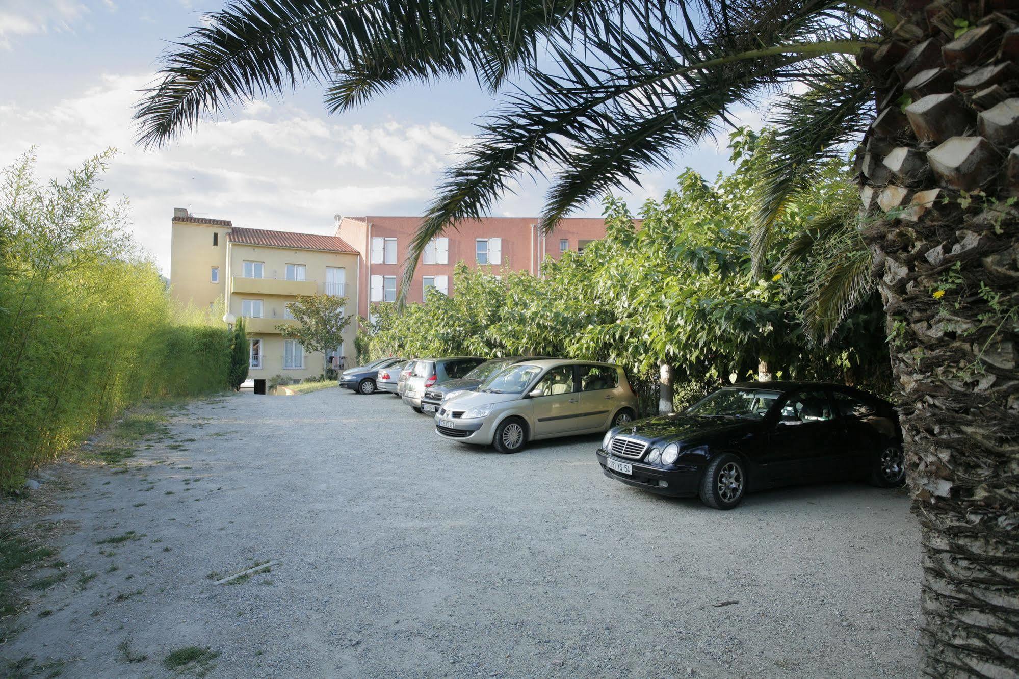 Hotel The Originals Perpignan Sud Le Grillon D'Or Le Boulou Extérieur photo